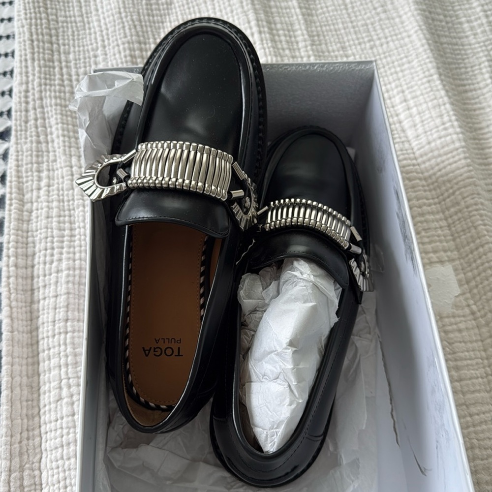 TOGA PULLA Loafers